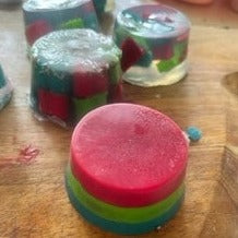 Kids Mobile Mini Break: Melt & Pour Soap Making or Candle Making Incursion
